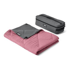 YETI Lowlands Blanket Fireside Red
