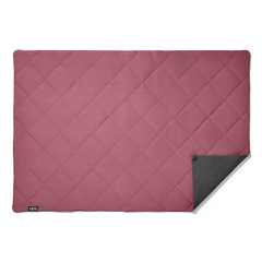 YETI Lowlands Blanket Fireside Red