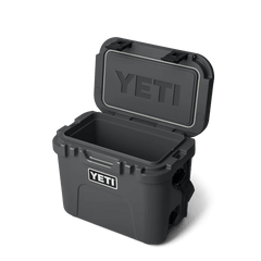YETI Roadie 15 Charcoal