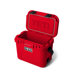YETI Roadie 15 Rescue Red