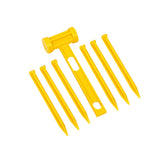 Wildtrak 7pc Plastic Pegs and Mallet Set