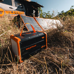 Wildtrak Power Tank Buddy 30Ah PowerStation & 160W Solar Blanket Bundle