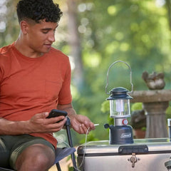 Coleman 800 Lumens Classic Lantern Rechargeable Lithium Ion