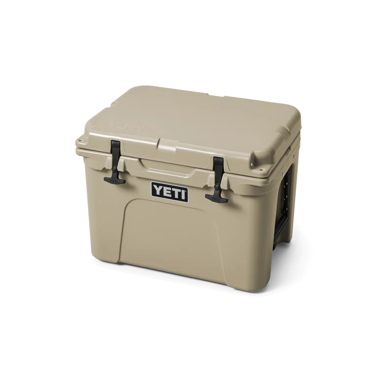 YETI Tundra Hard Cooler 35 Tan