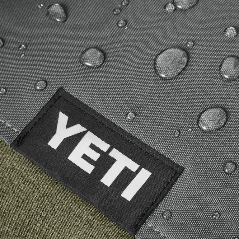 YETI Lowlands Blanket Olive