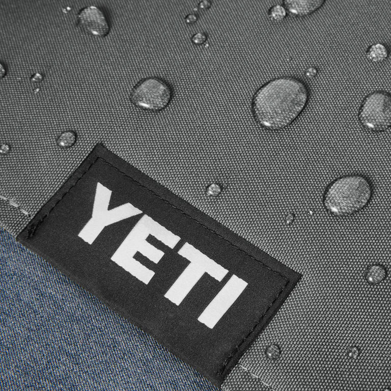 YETI Lowlands Blanket Navy