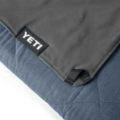 YETI Lowlands Blanket Navy