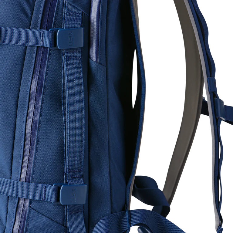 YETI Crossroads Backpack 27L Navy