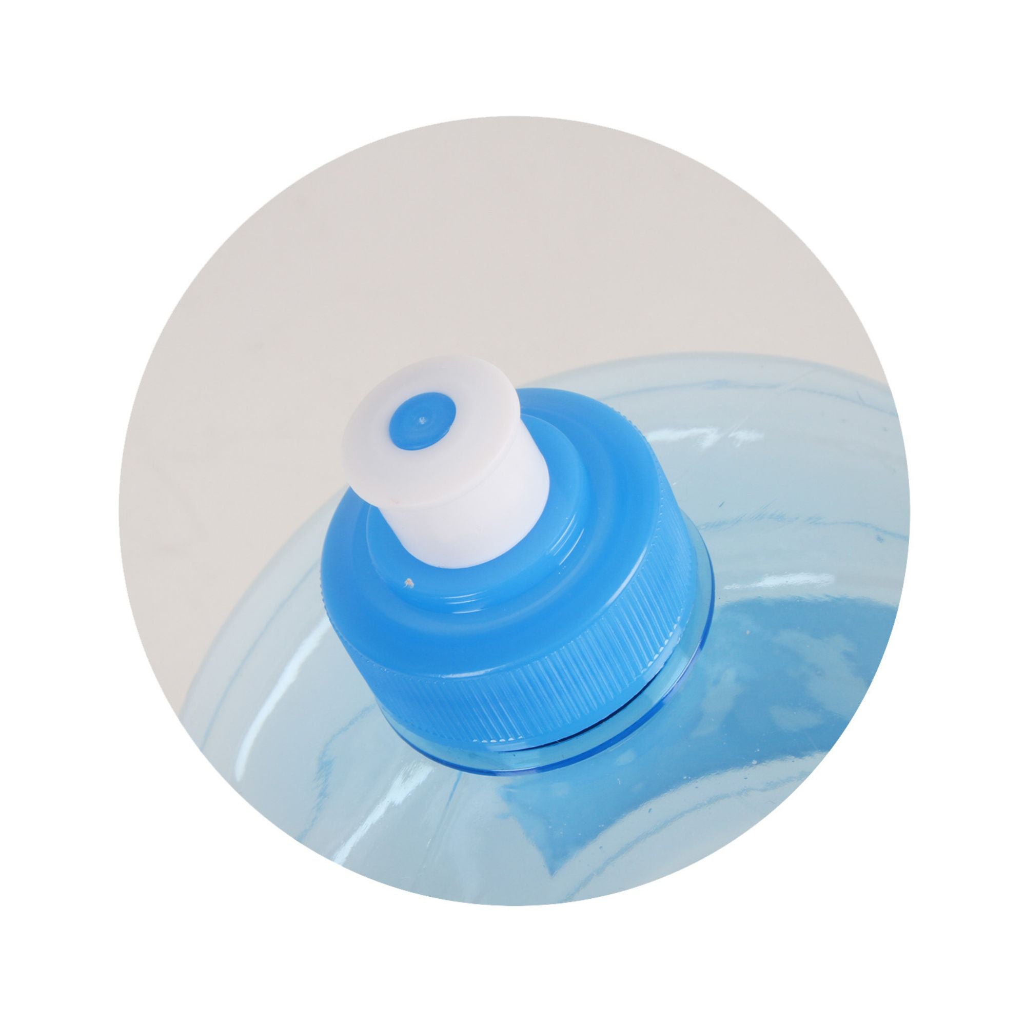 Wildtrak 2L Extra Large Pop top Hydration Water Bottle with Easy Grip Handle