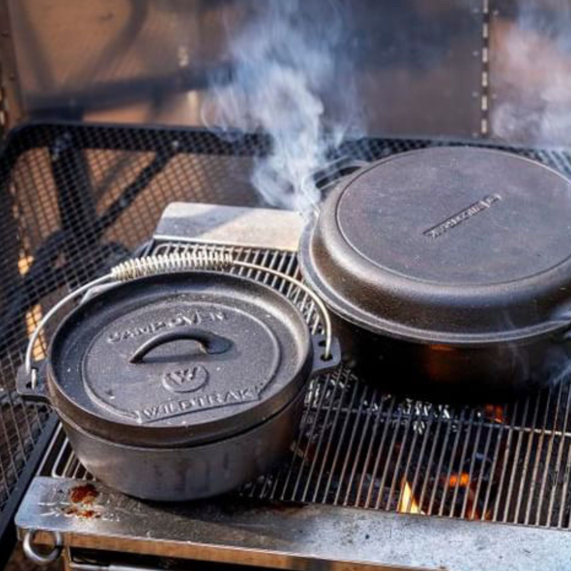 Wildtrak 2 Quart Heavy-duty Round Camp Oven with Lip and Handle, Pre-Seasoned