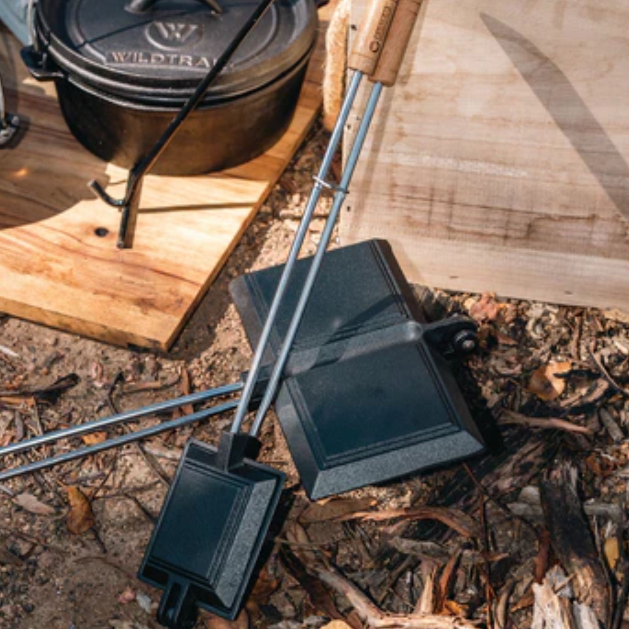 Wildtrak Jumbo Double Jaffle Iron 53cm