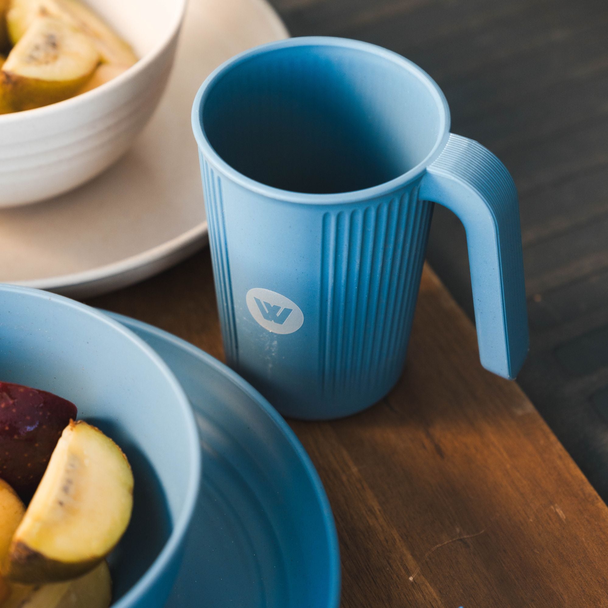 Wildtrak 6pc 1-Person Wheat Straw Dinner Set – Beige or Blue