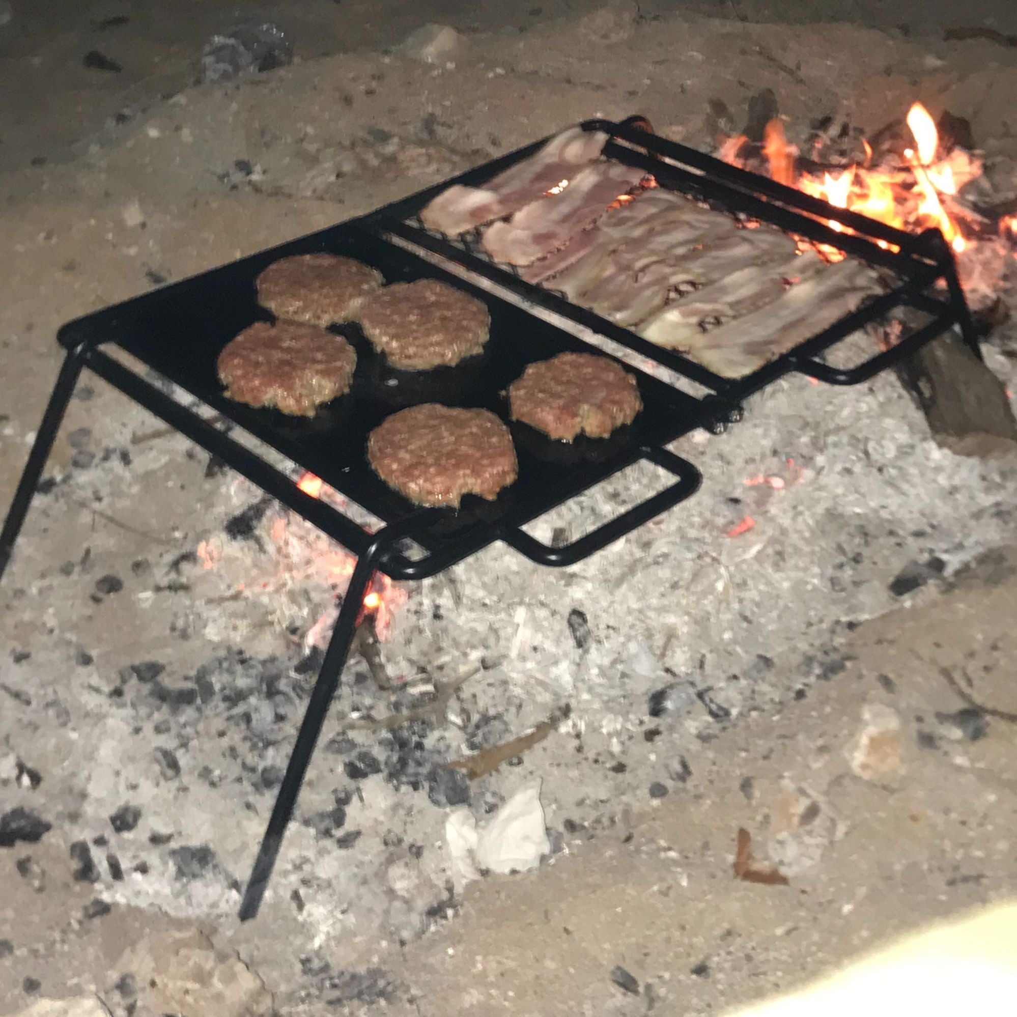 Wildtrak Fold in Half Flat Plate and Grill 58x46.5x25cm