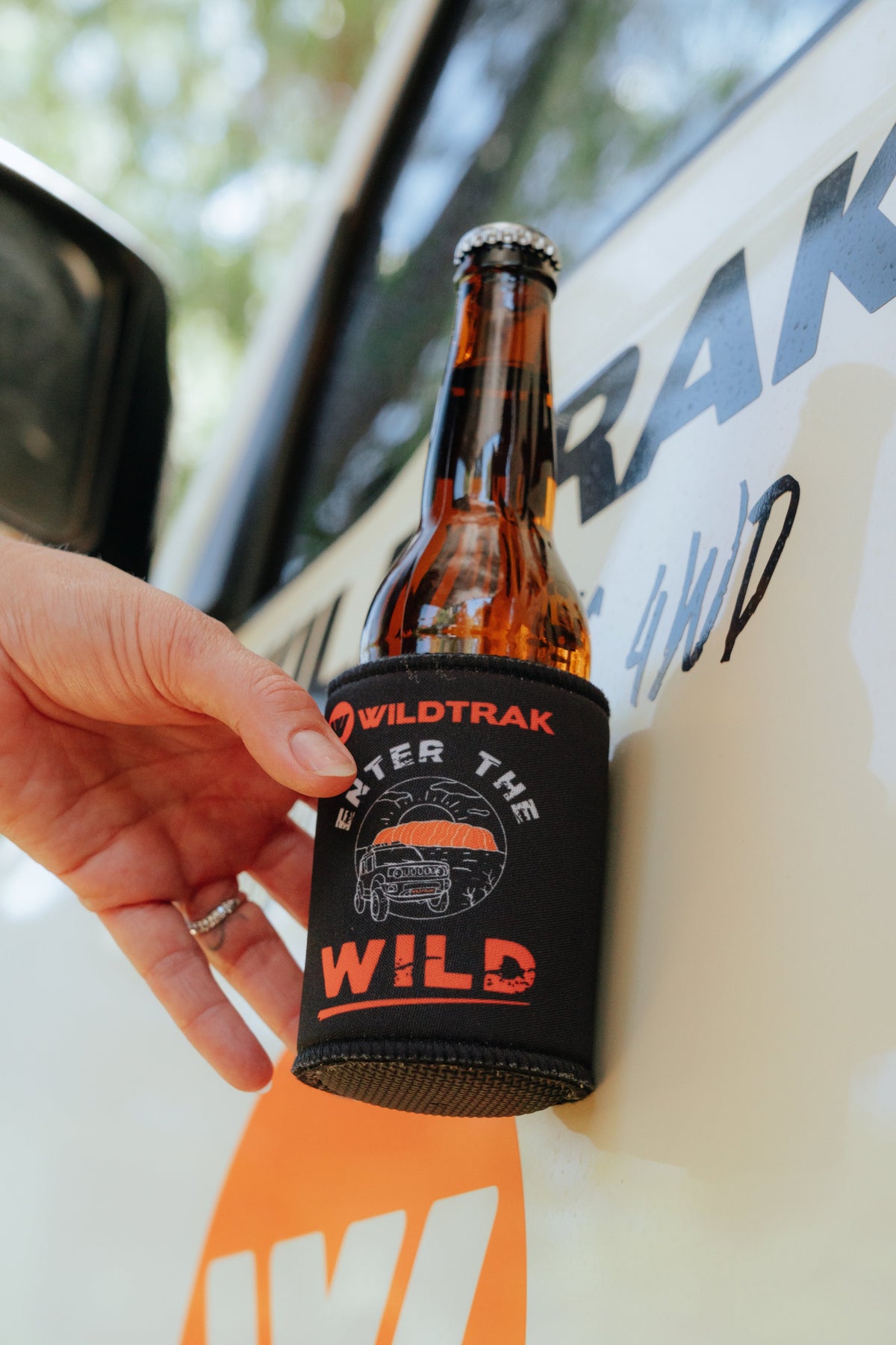 Wildtrak Enter the Wild Magnetic Stubbie Holder