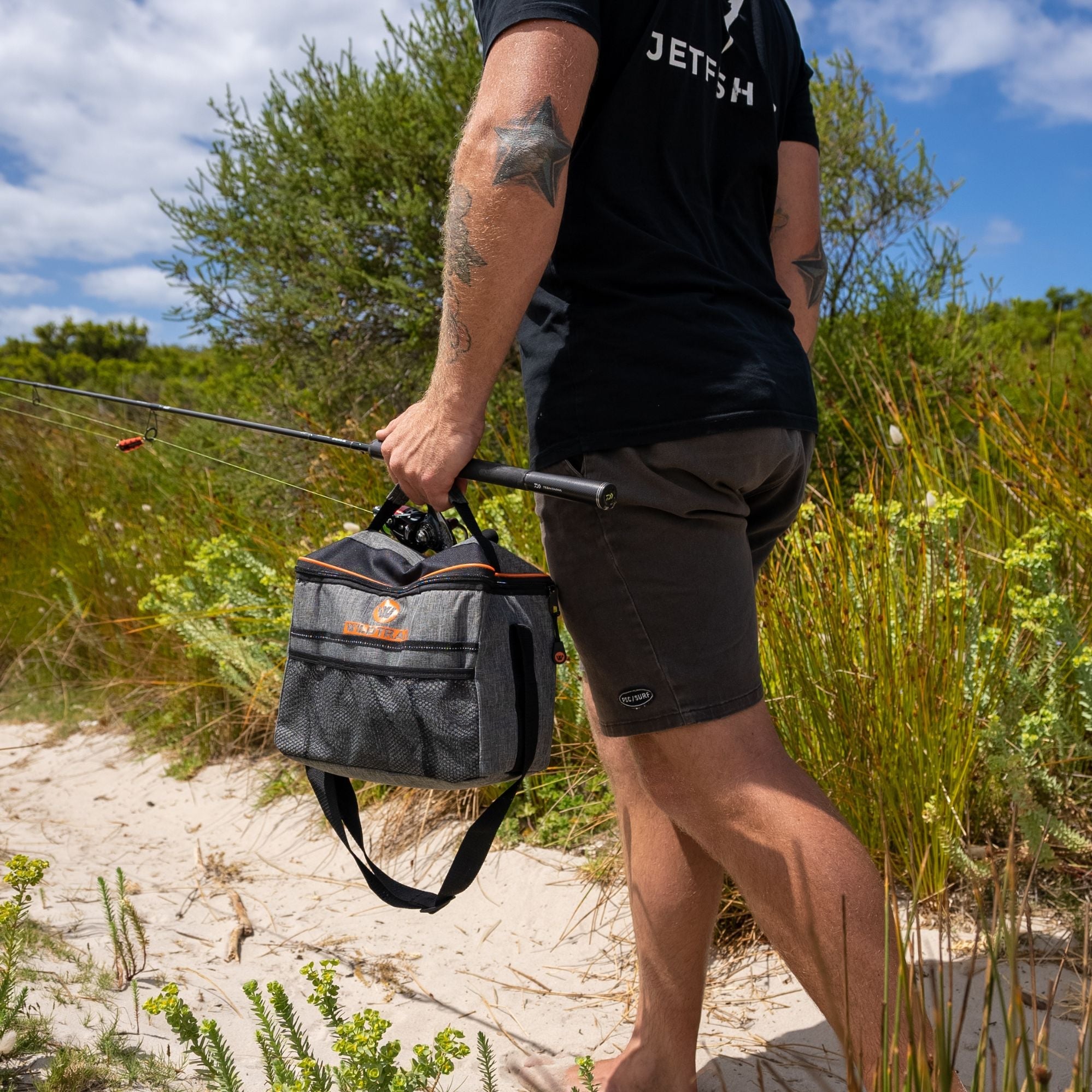 Wildtrak 12 Can Staycool Soft Cooler Bag with Shoulder Strap