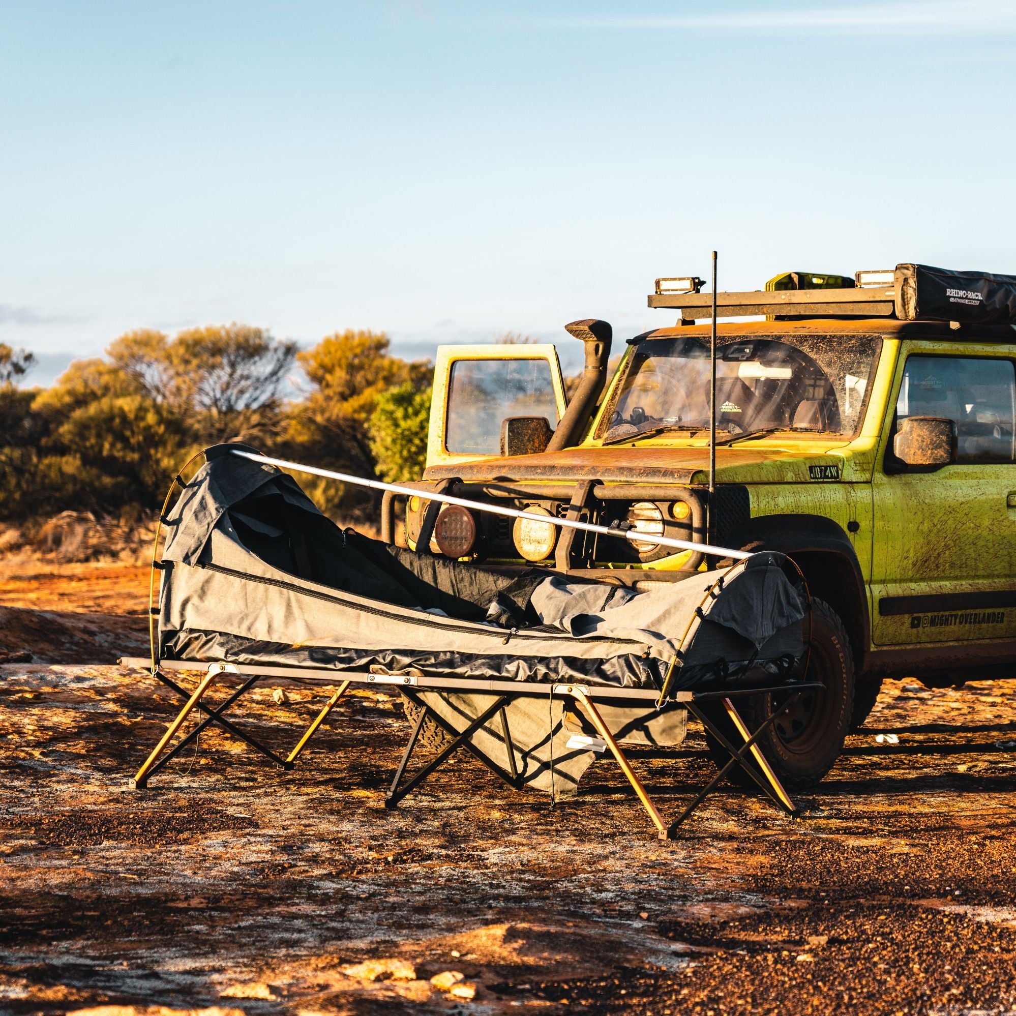 Wildtrak King Single Trakker Swag Weatherproof with Carry Bag