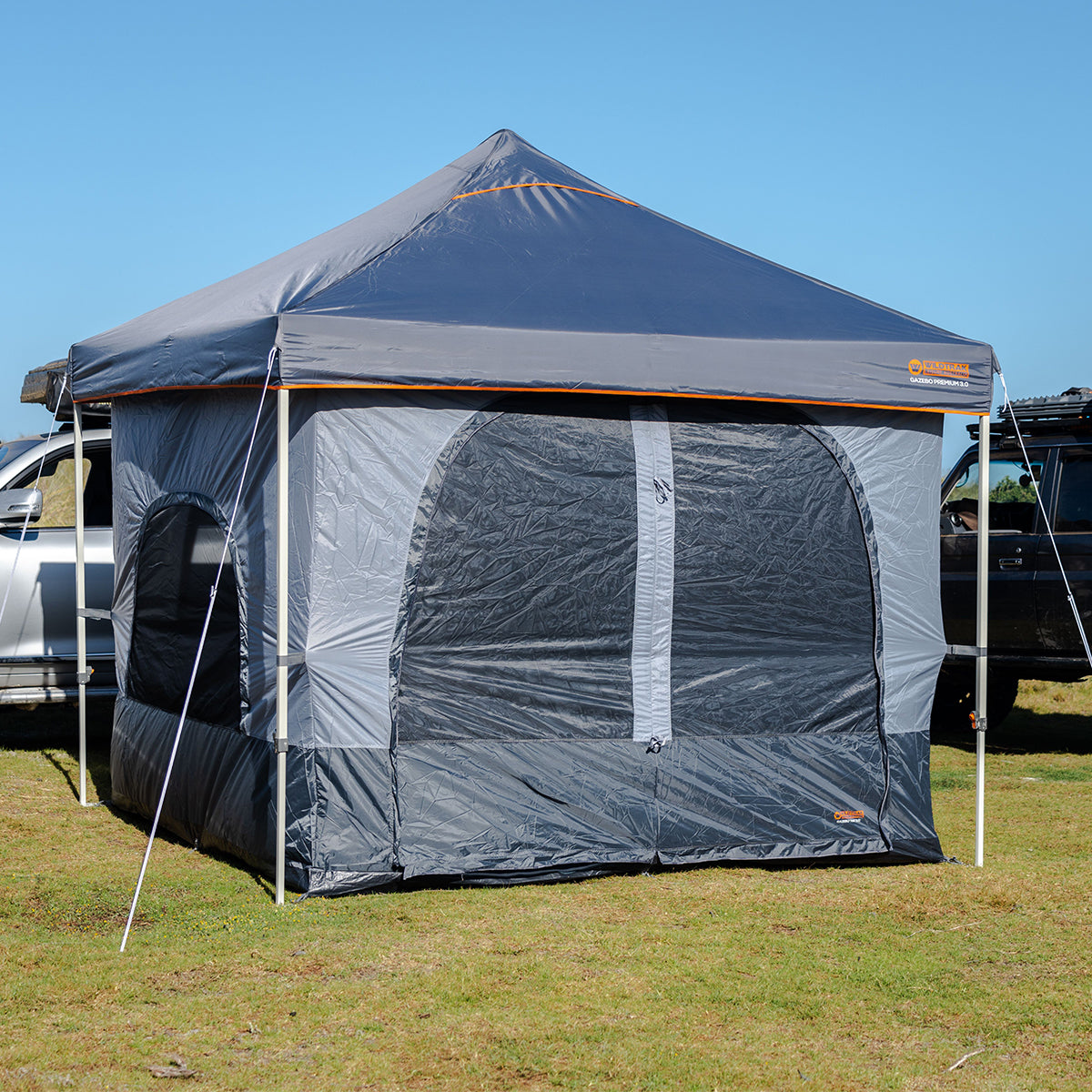 Wildtrak™ 3m Gazebo Inner Tent, Waterproof, Large Double D Zippered Doors, Pegs and Carry Bag - UNIVERSAL FITS MOST GAZEBOS