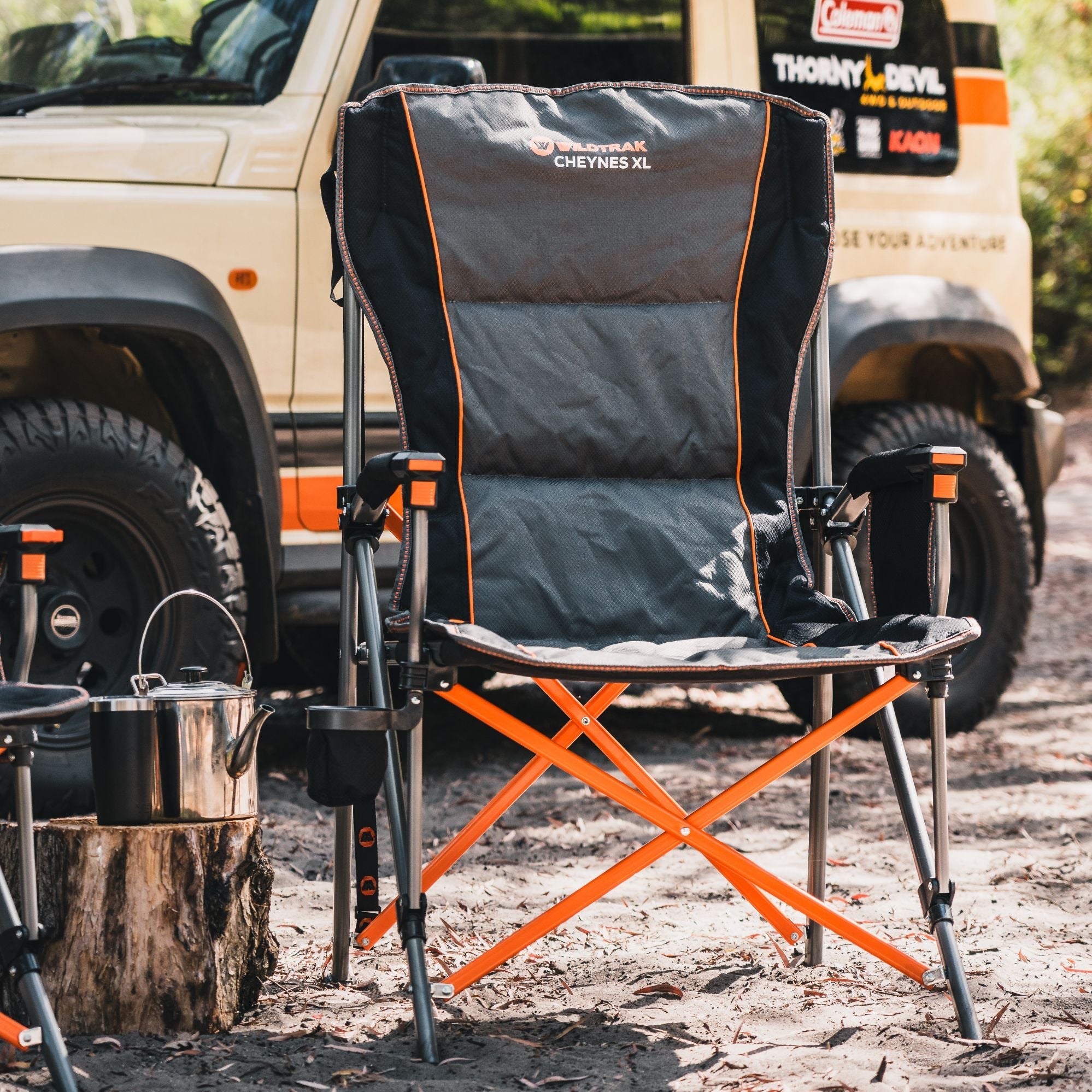 Wildtrak Cheynes XL Solid Arm Chair Bundle