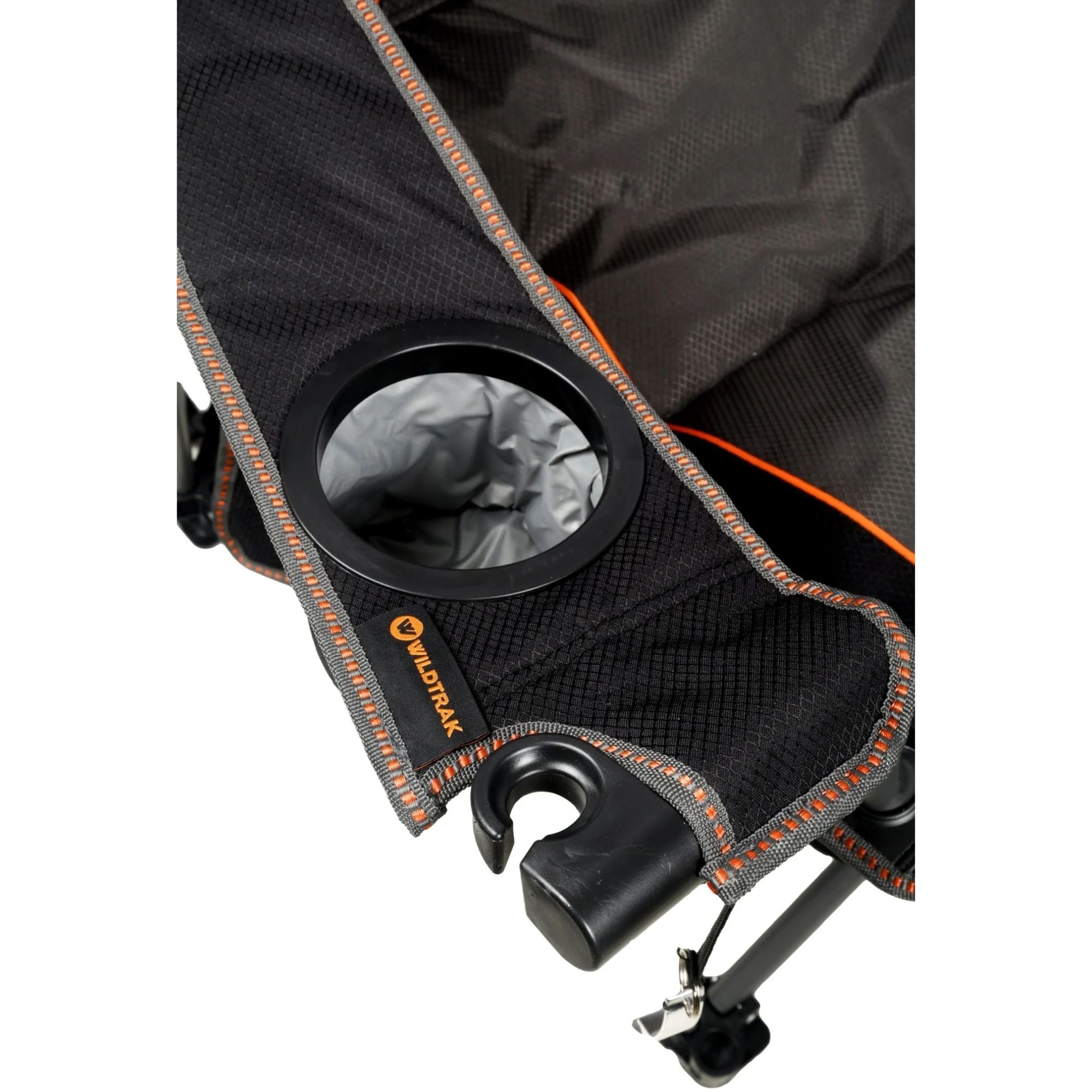 Wildtrak Yardie Deluxe Foldable Cooler Arm Chair