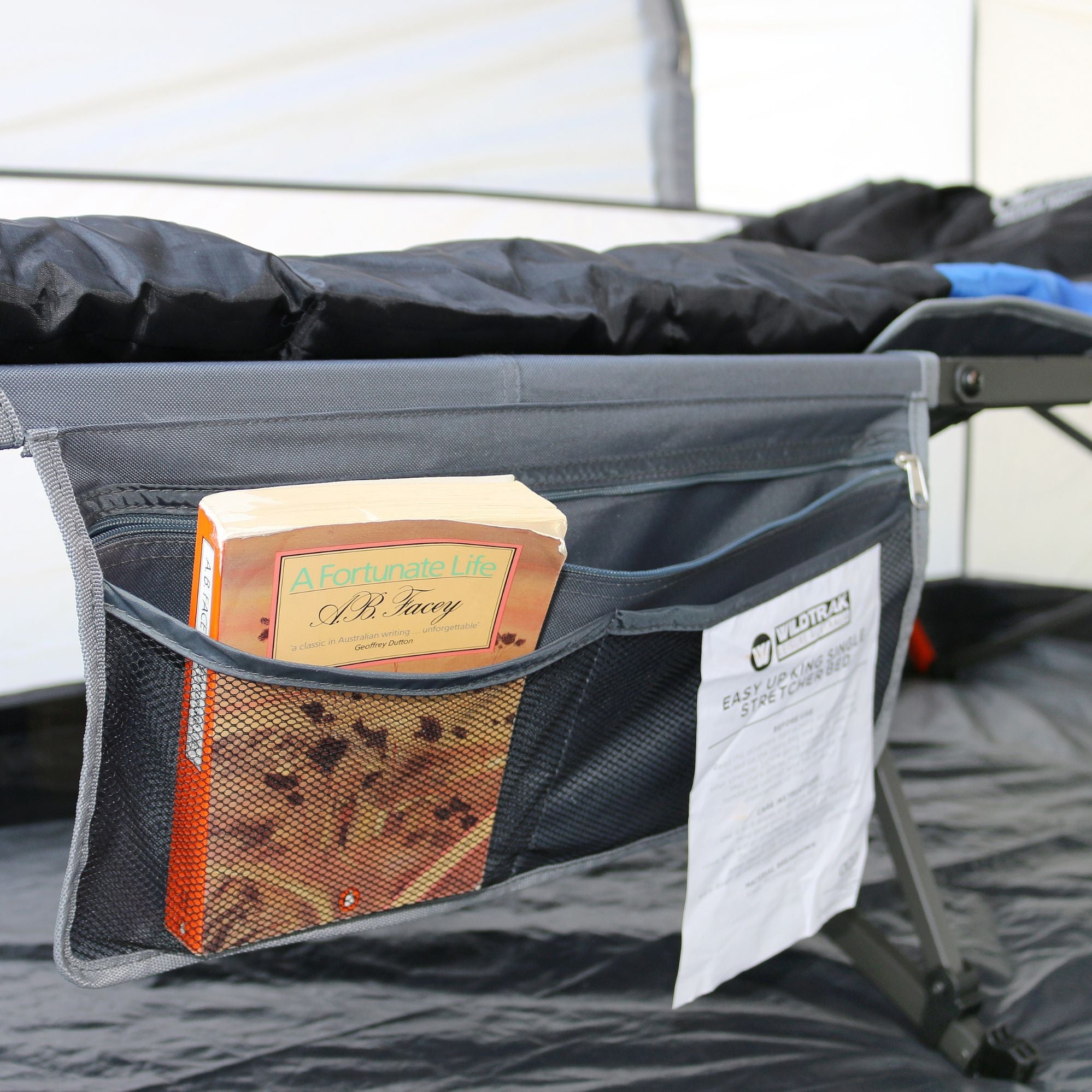 Wildtrak Jumbo Easy Up Stretcher Bed, 218 x 90 x 42cm