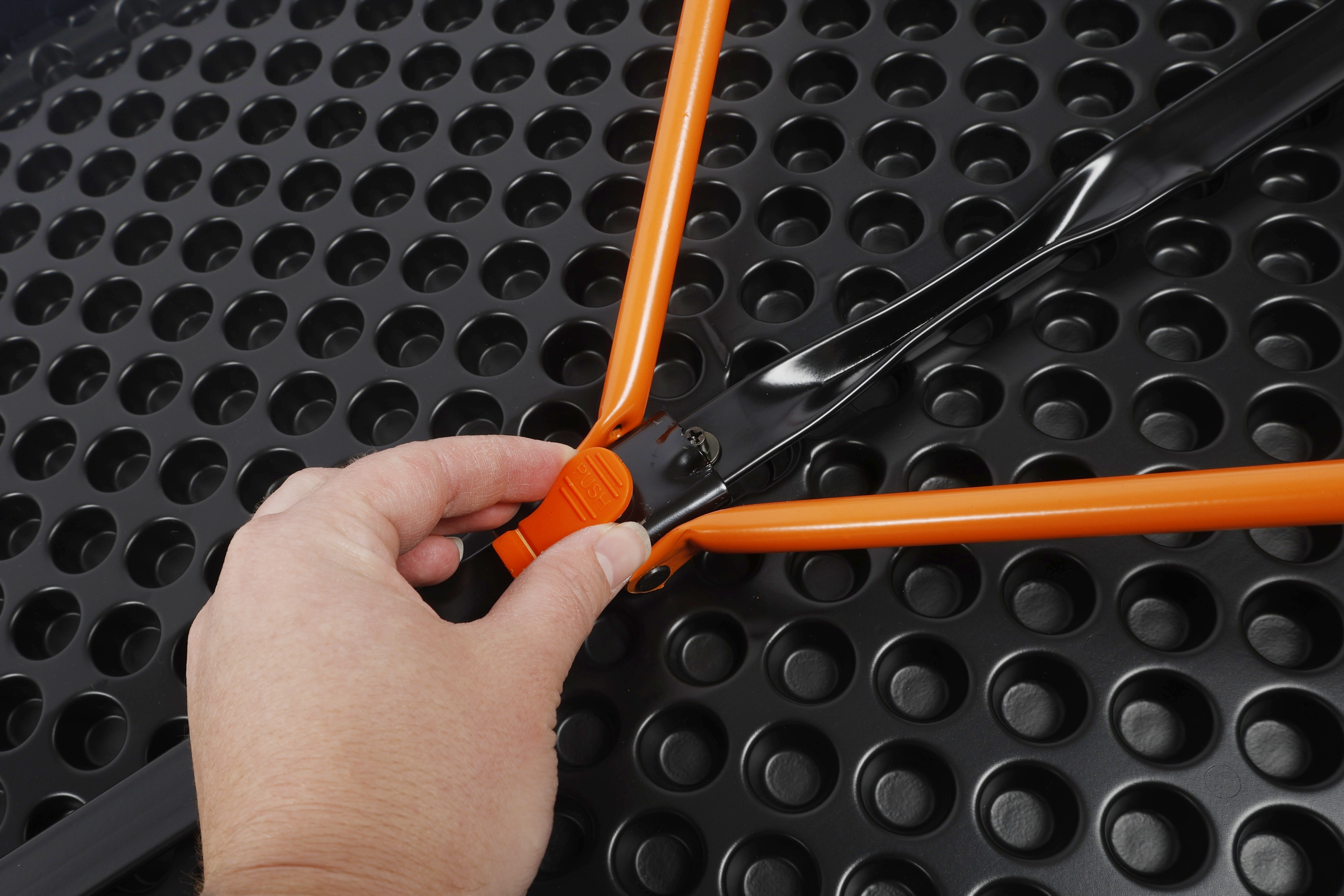 6ft Bi-Fold Camp Table, Heavy Duty, Waterproof, Carry Handle 182x76x73cm