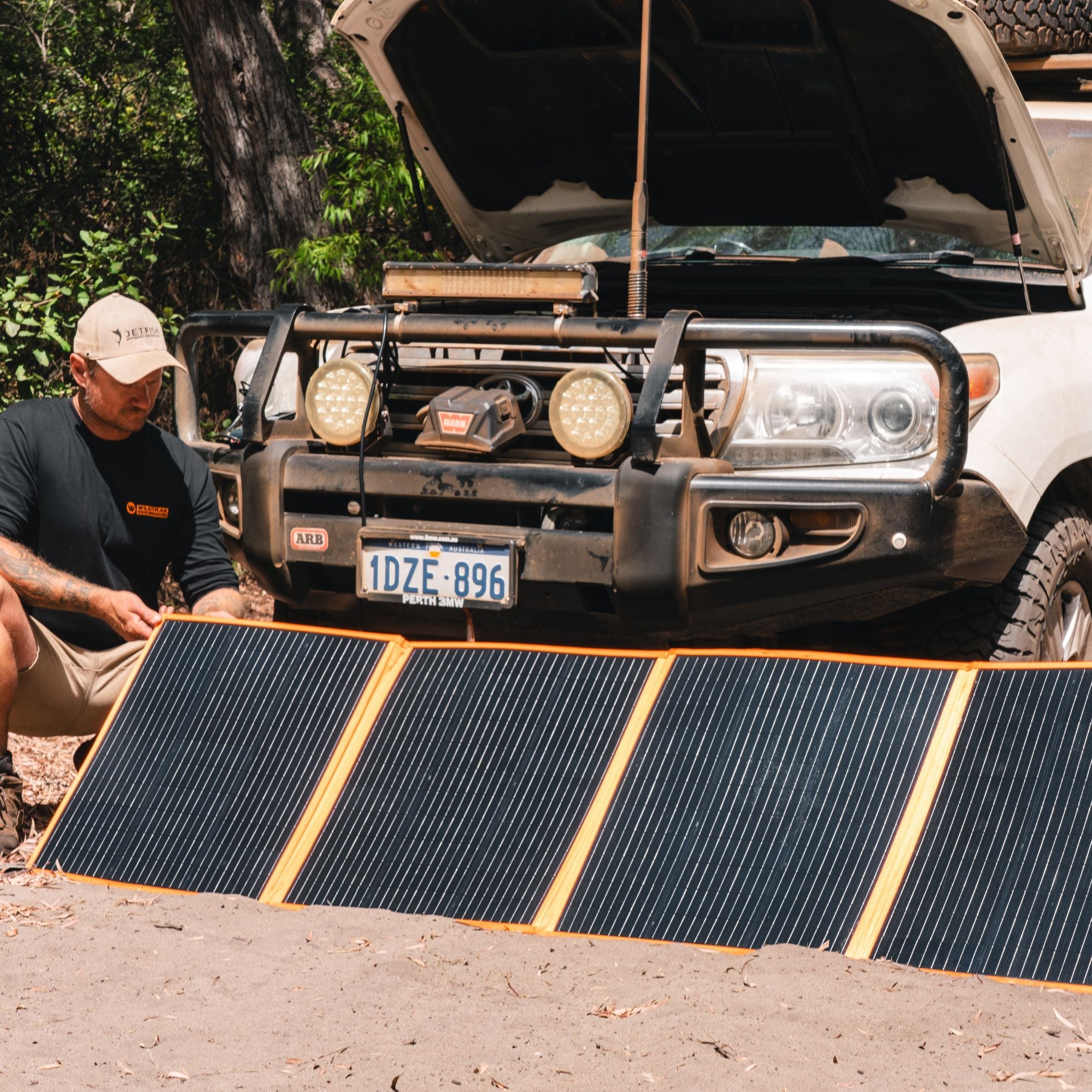 Wildtrak 240W Folding Solar Blanket A-Grade with ETFE Coating, Built in Stand, & Carry Bag
