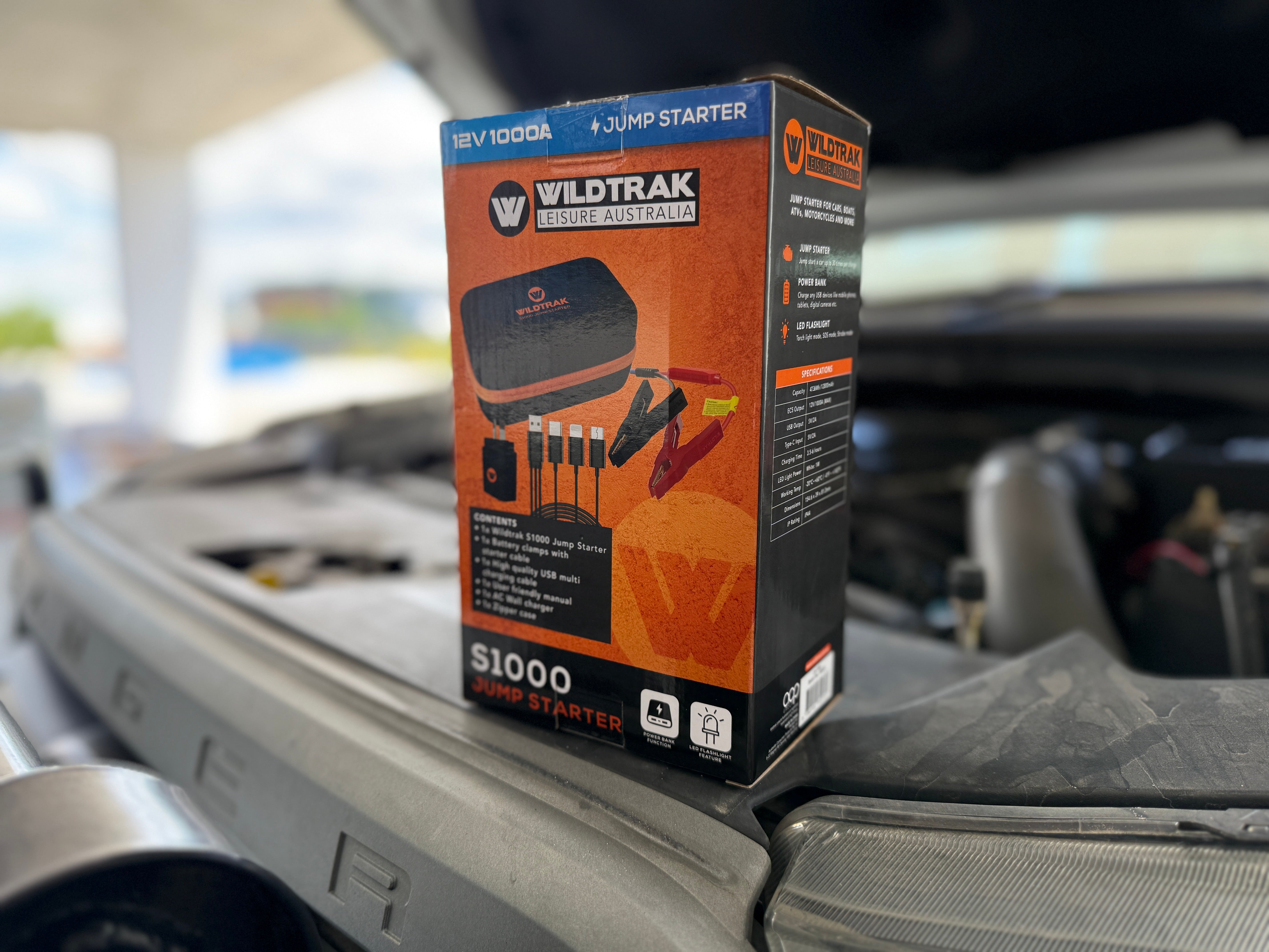 1000A 12KMAH HP Lithium Car and 4WD Jump Starter (Petrol & Diesel) with Hard Case and USB Port