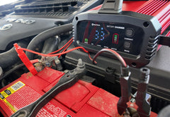 Wildtrak 12/24V 25A Battery Charger - Car, Boat, AGM & LiFePO₄ Compatible
