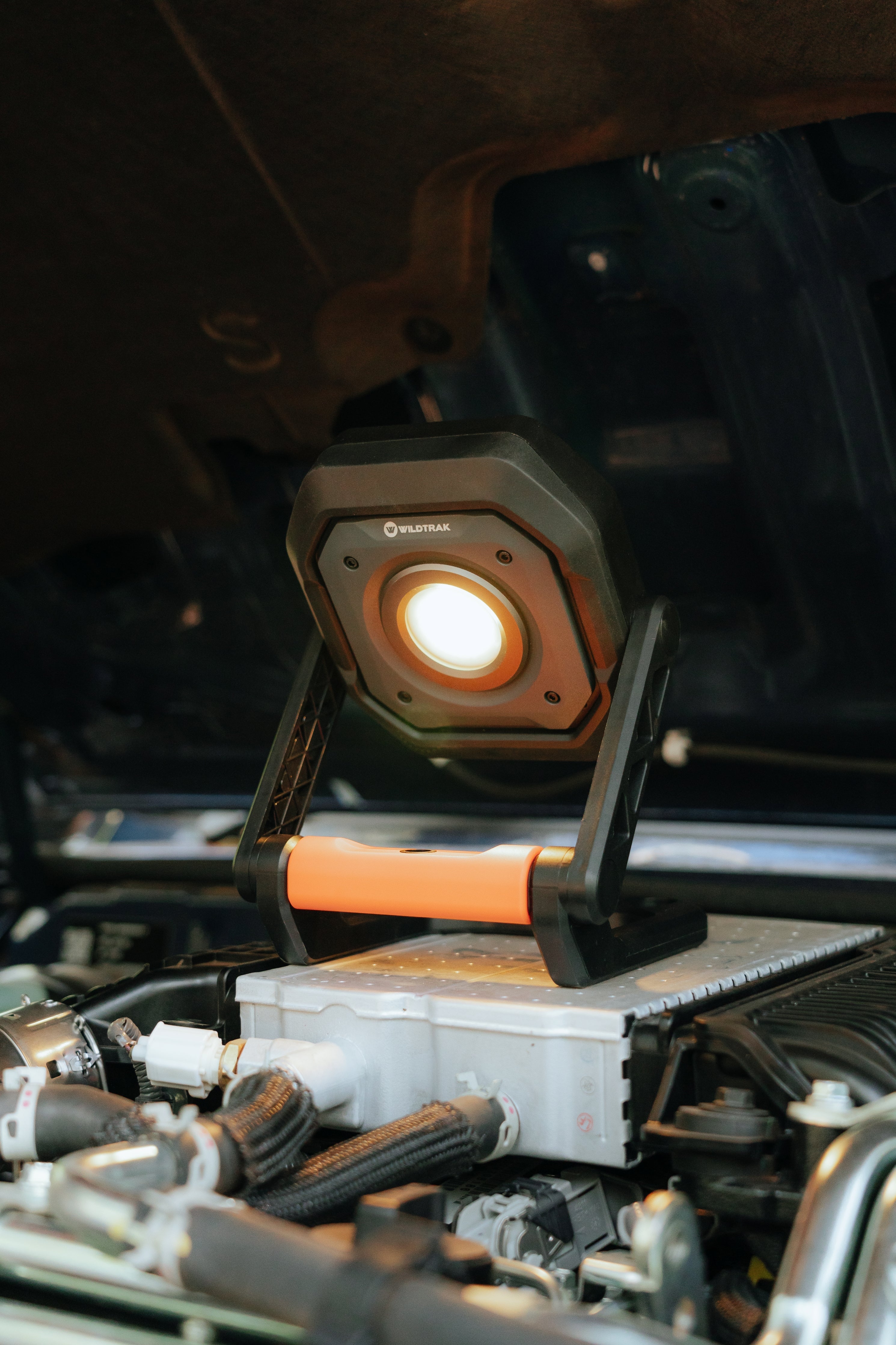 Work Floodlight, 6 Light Modes, Rechargeable, Built-in Power Bank with USB-C Charge Lead, 360 Degree Swivel Action, Wall Mount Bracket, Shock & Water Resistant