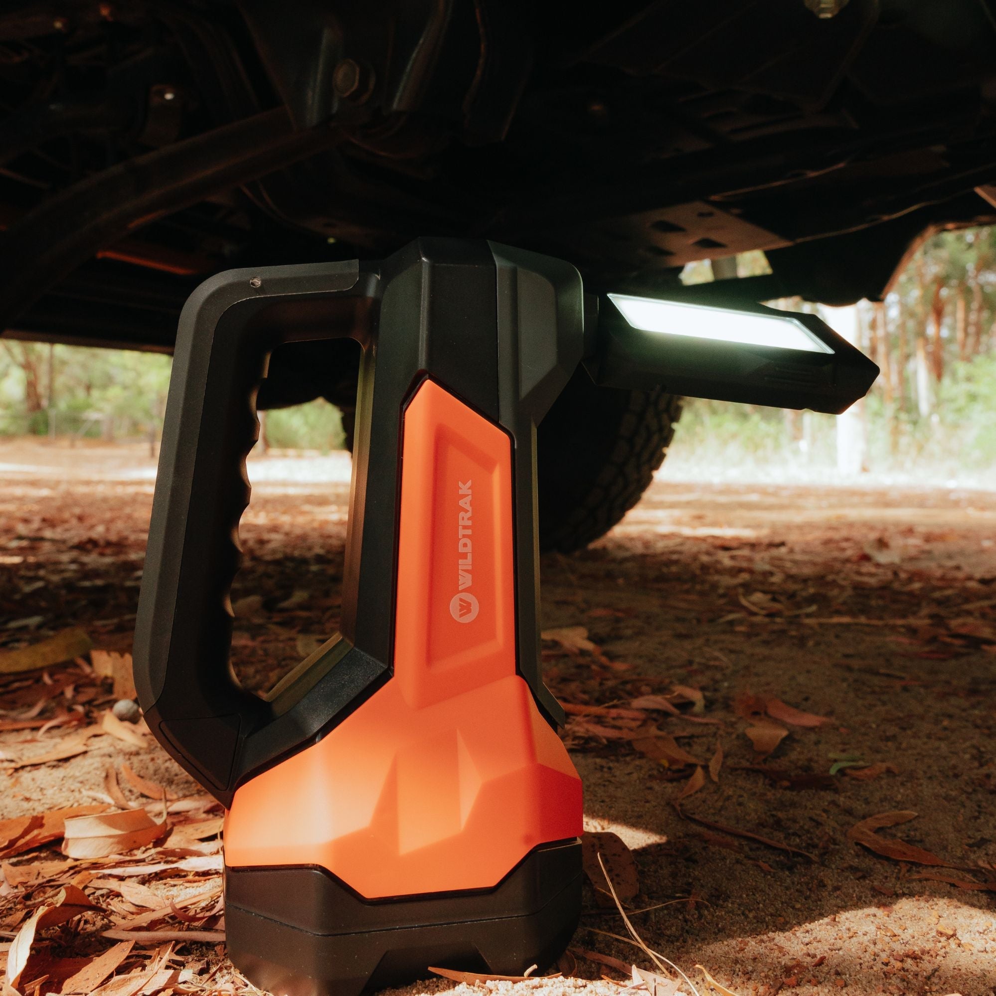 Wildtrak 1000L Rechargeable Handheld Flashlight with Flexi COB Light, 9 Light Mode