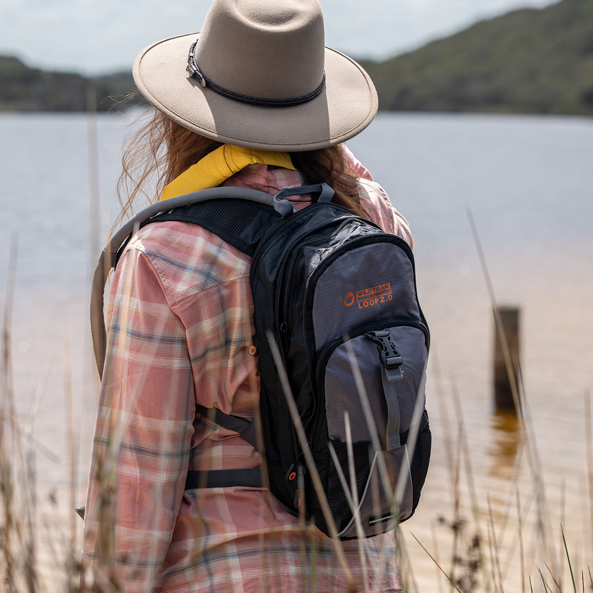 2 LITRE LOOP HYDRATION PACK