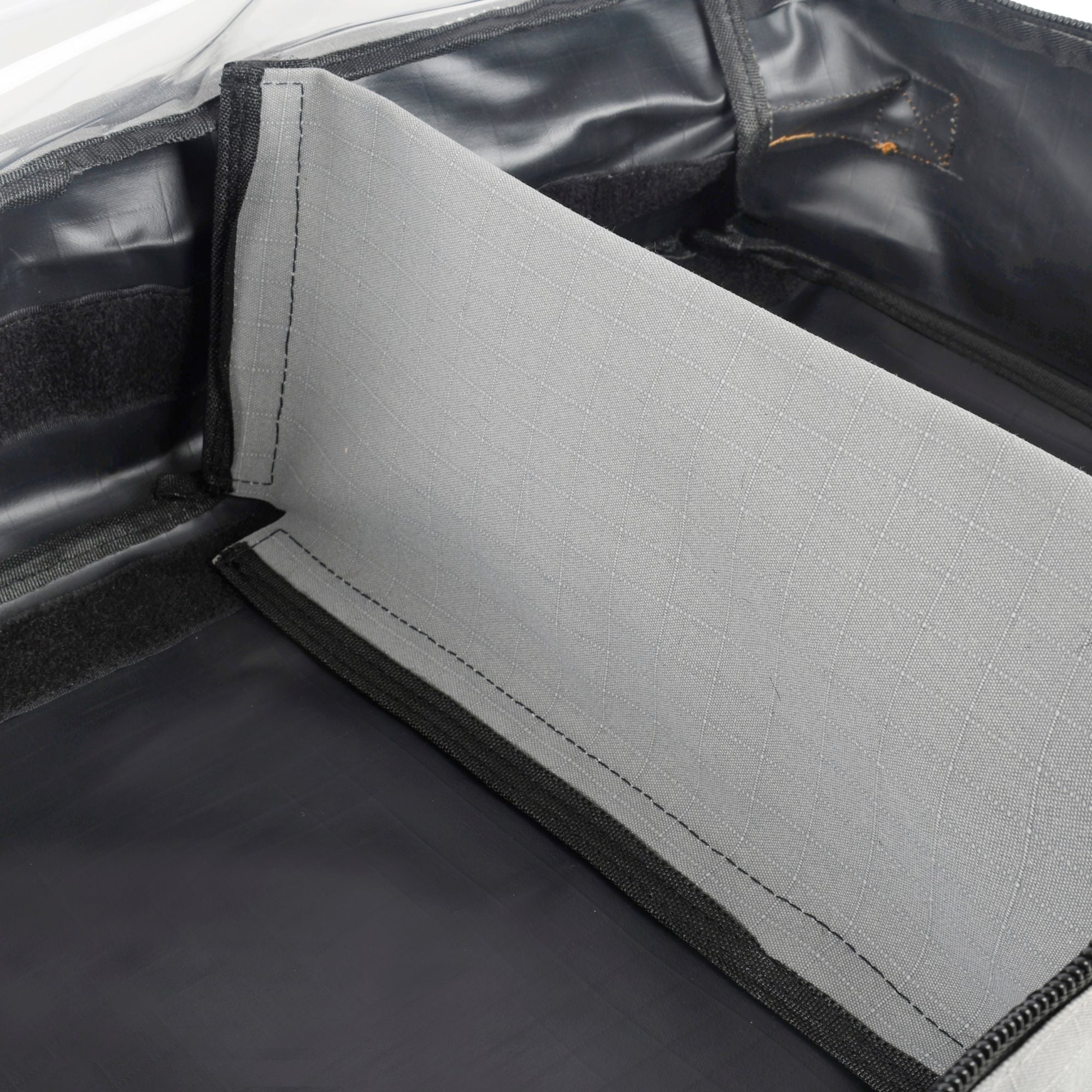 Wildtrak Heavy-duty XL Clear Top Storage Bag with Handles 45x35x17cm