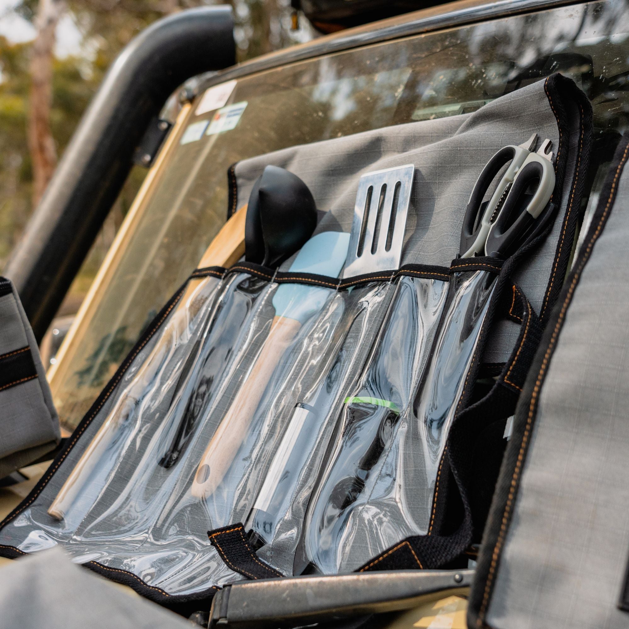 Wildtrak 6 Compartment 400gsm Ripstop Canvas Knife Wrap 45x42cm