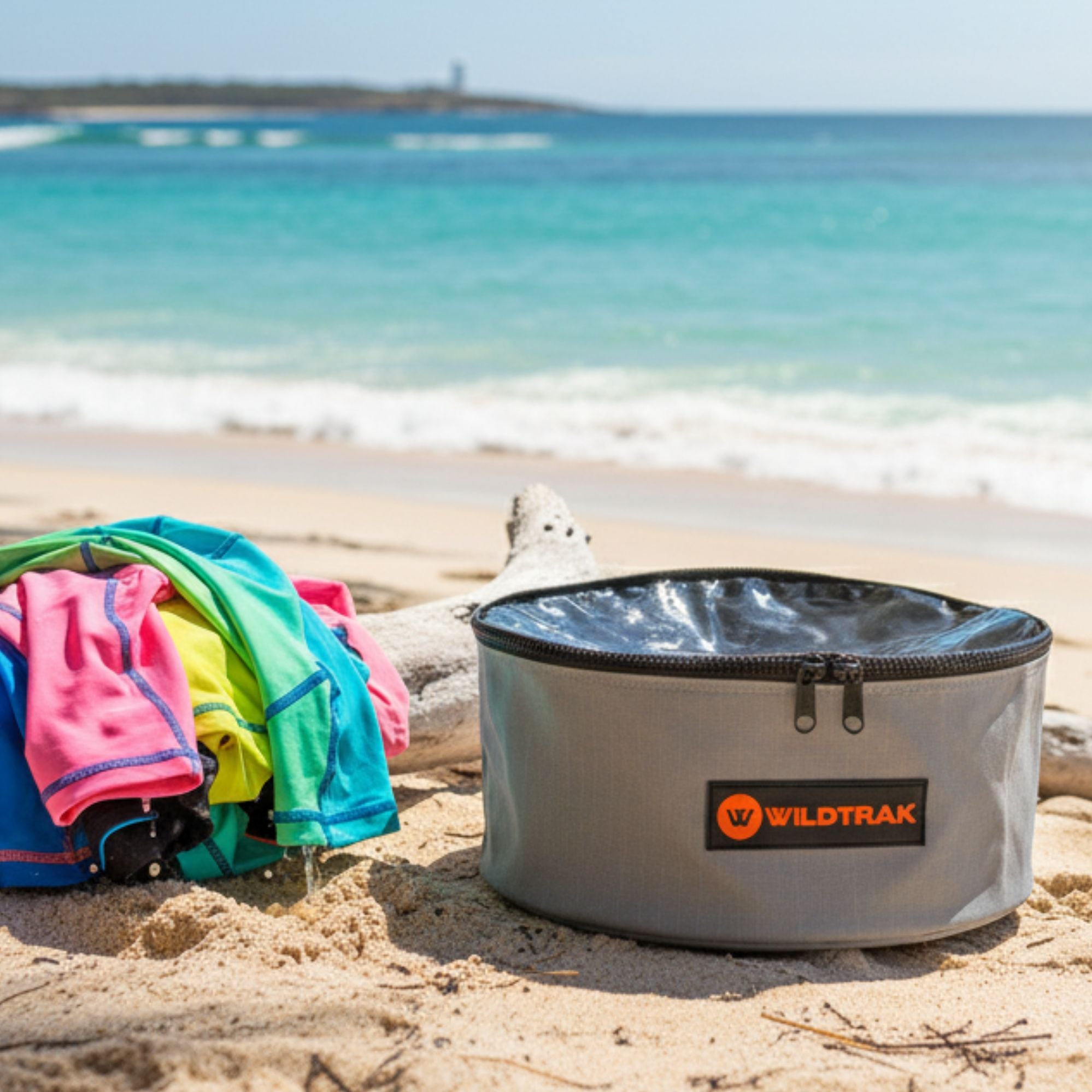 Wildtrak Round Heavy-duty Mesh Base Clear Top Caravan/RV Storage Bag with Handles 40x19cm