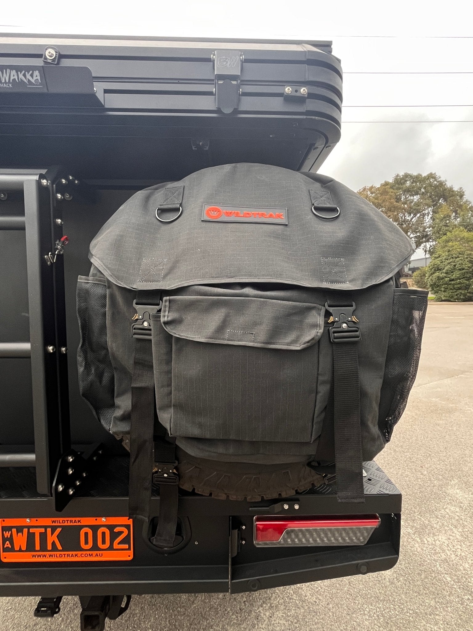 Wildtrak Heavy-duty 4WD Spare Tyre Trash Deluxe Wheel Storage Bag