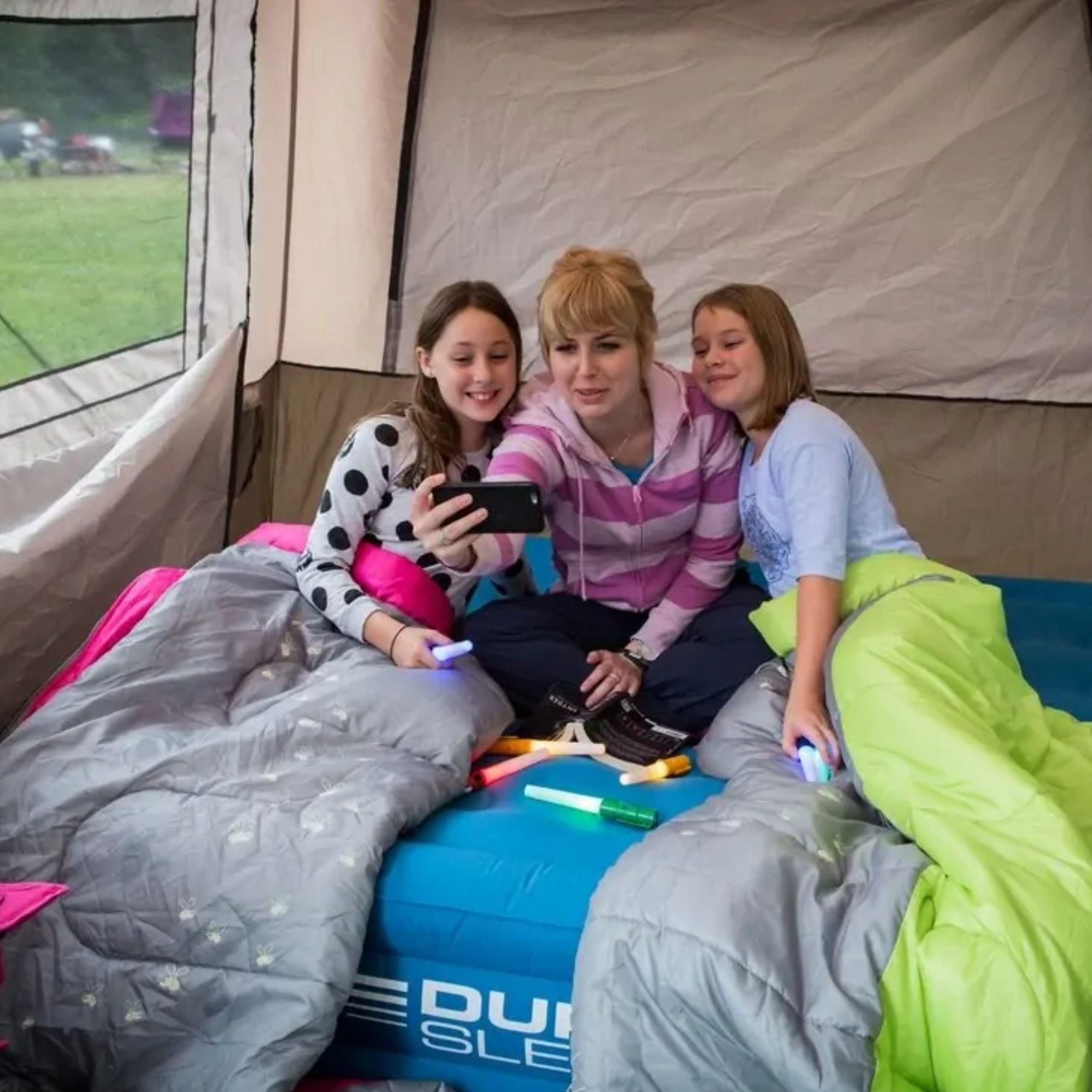 Coleman 7°C Sleeping Bag Kids FryeFly Illumi-bug Green, Glow in the Dark