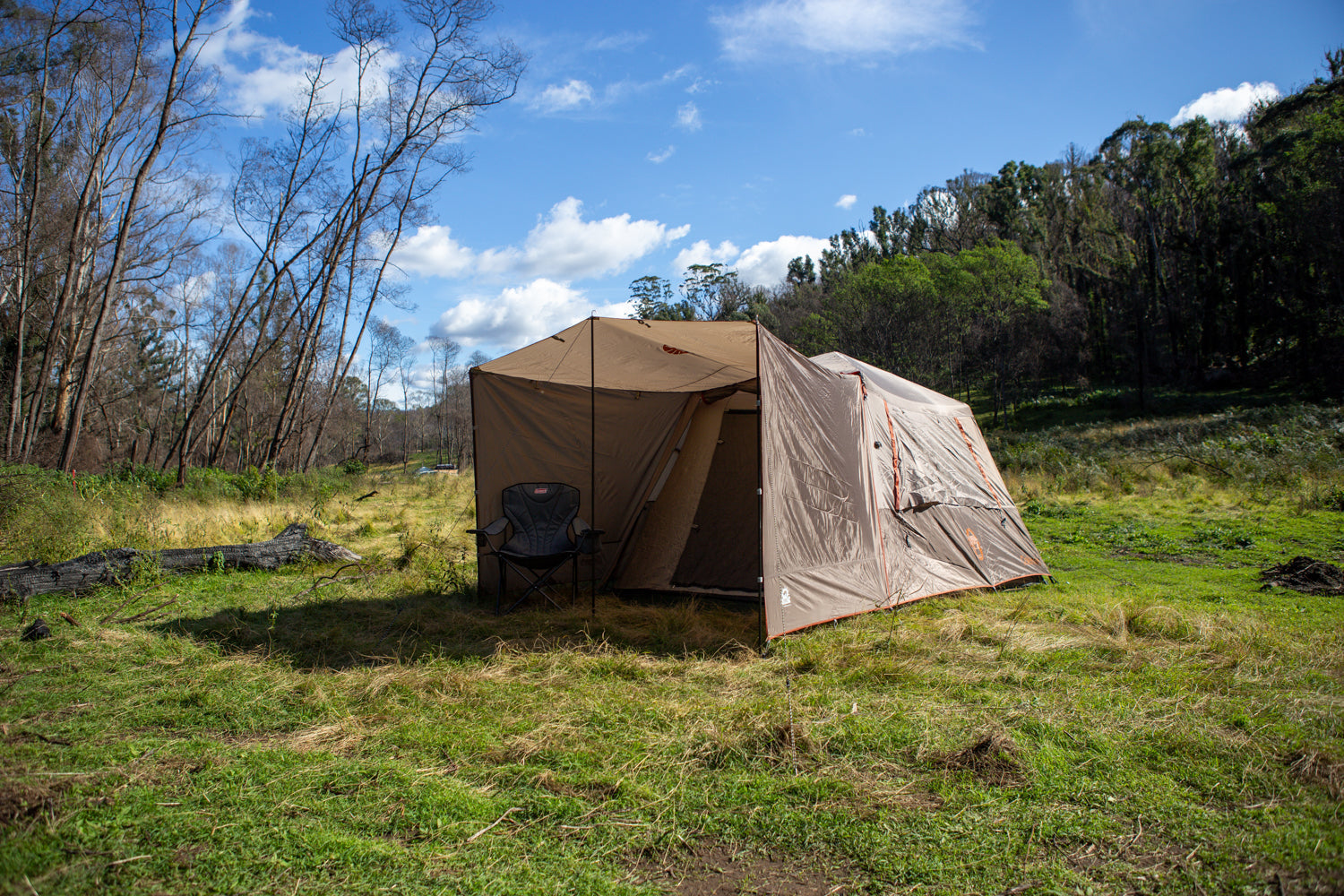 Coleman™ Silver Series Evo Instant Up 6 Person Tent, WeatherTec™ System, Welded Corners, Vented, Large Windows, Heavy Duty Carry Bag