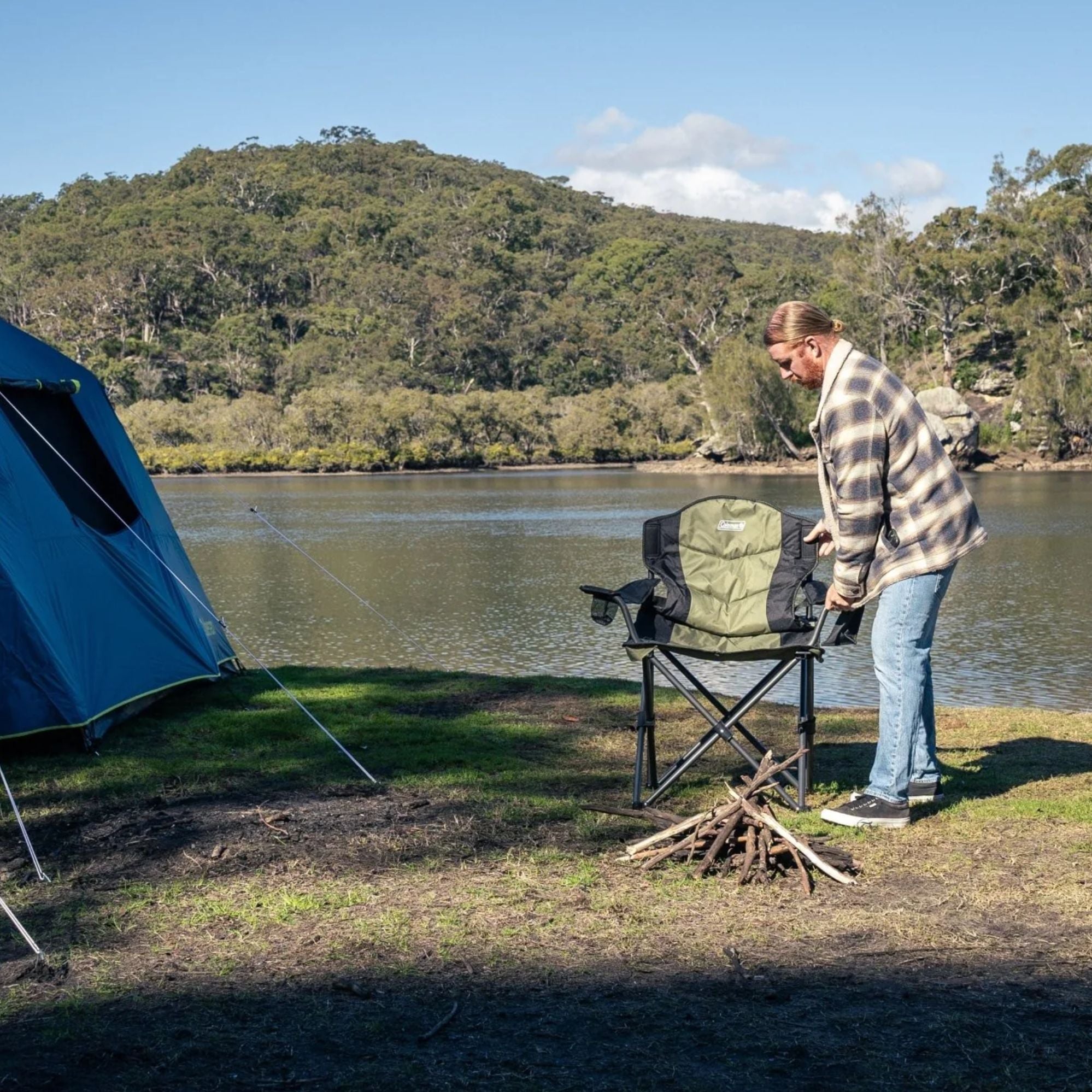 Coleman 250 Plus Quad Fold Chair Swagger Extra Wide
