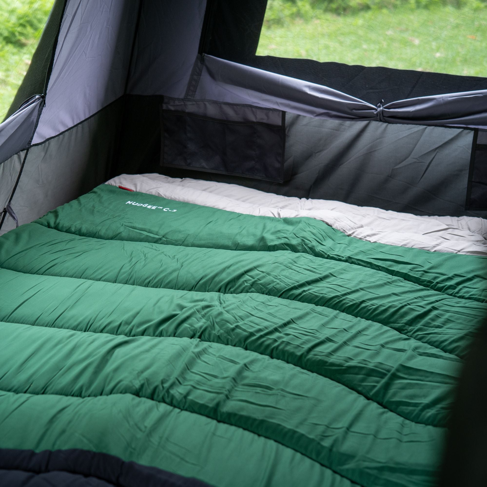Coleman Mudgee C-3 Warm Hooded Double Sleeping Bag, -3°C Rated