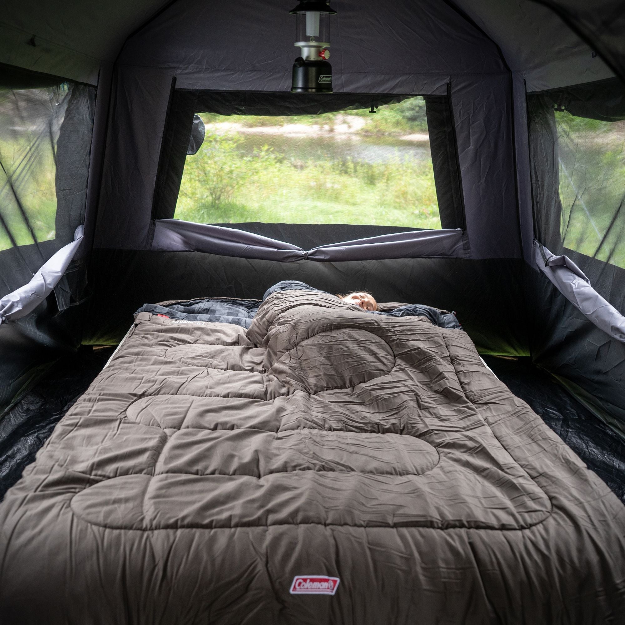 Coleman Pilbara C-7 Double Wide Hooded Sleeping Bag, -7°C Rated