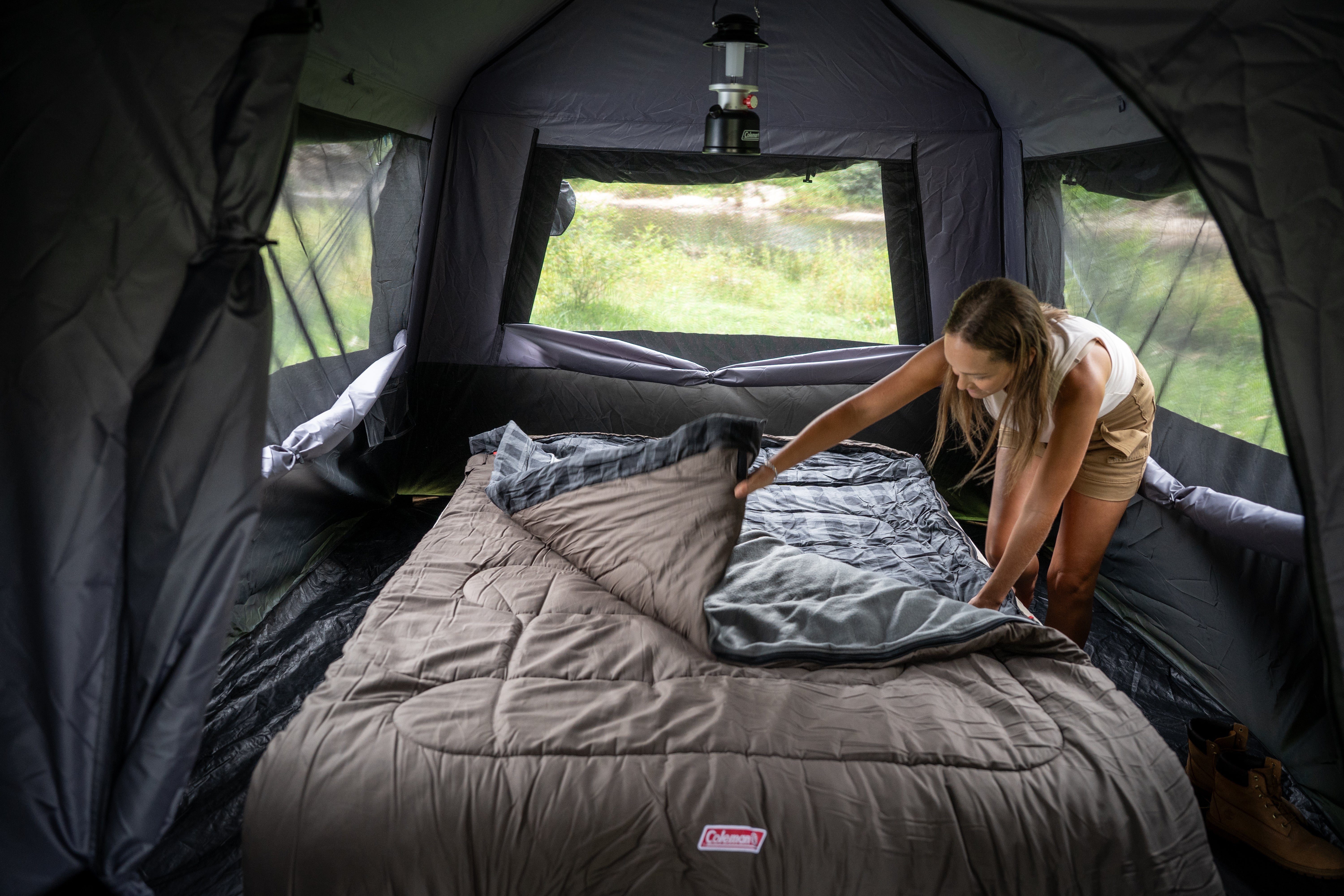 Coleman Pilbara C-7 Double Wide Hooded Sleeping Bag, -7°C Rated