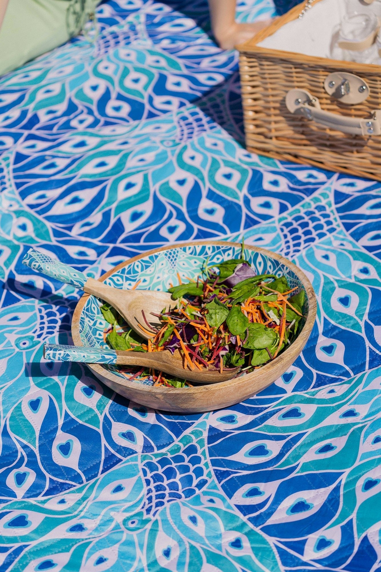 Peacock Paradise Mango Wood and Enamel Salad Bowl 31cm