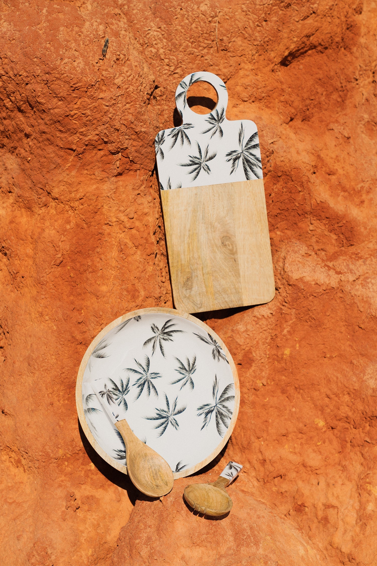 Havana Mango Wood & Enamel Serving Board 46cm  Havana
