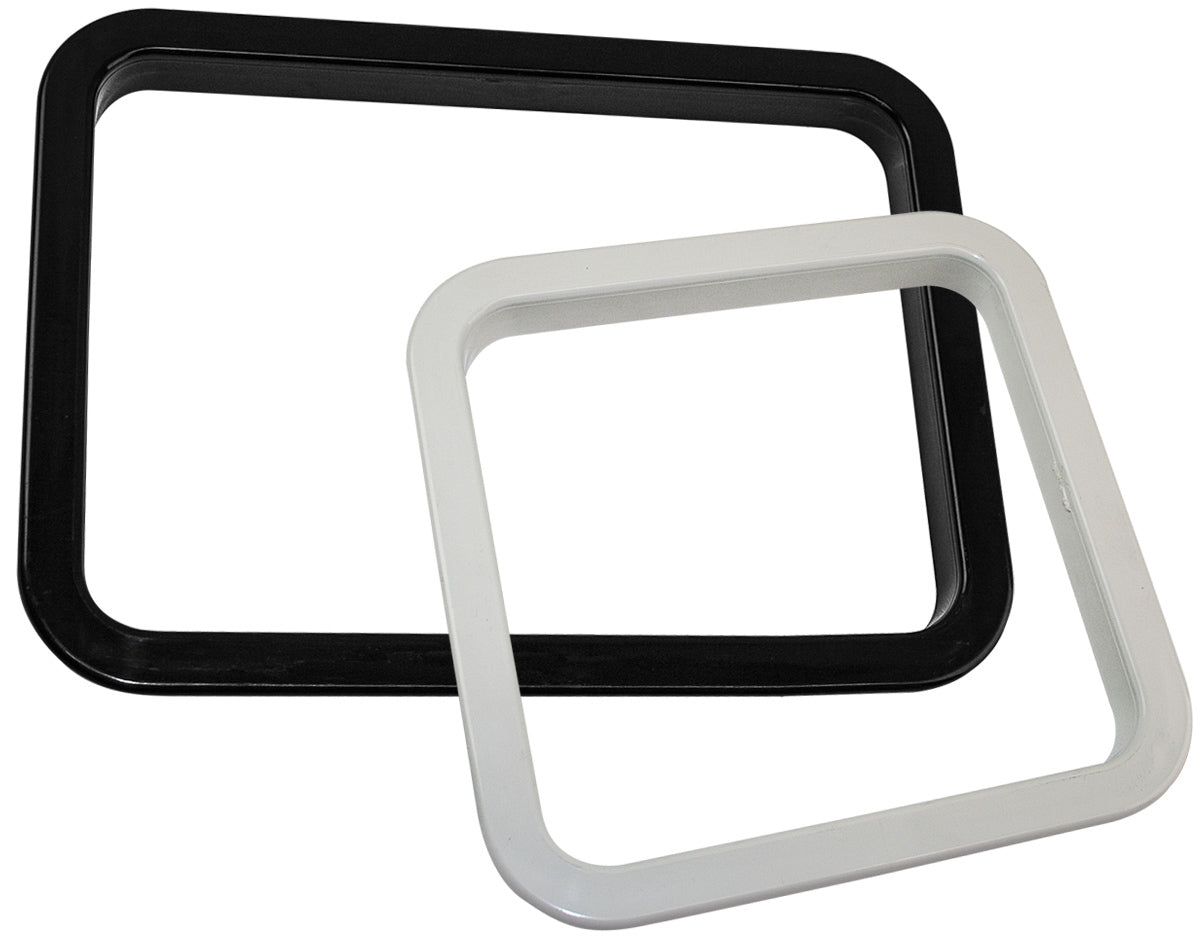 Hatch Trim Black T/S 170750