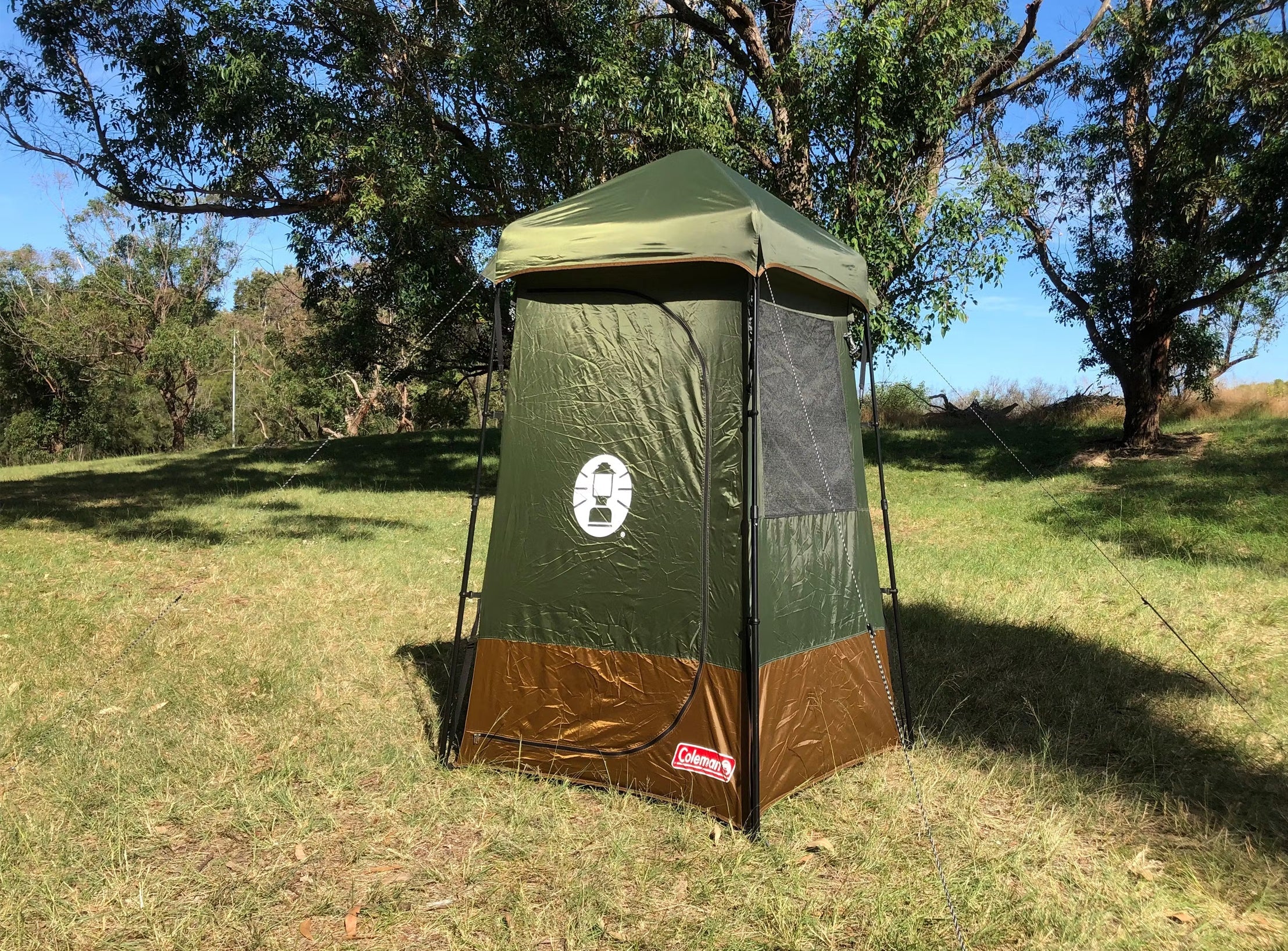 Coleman™ Instant Up Single Shower Ensuite Tent, Vented, Heavy Duty Floor, Storage Pockets, Silver Lined, Shower Hose Access Port