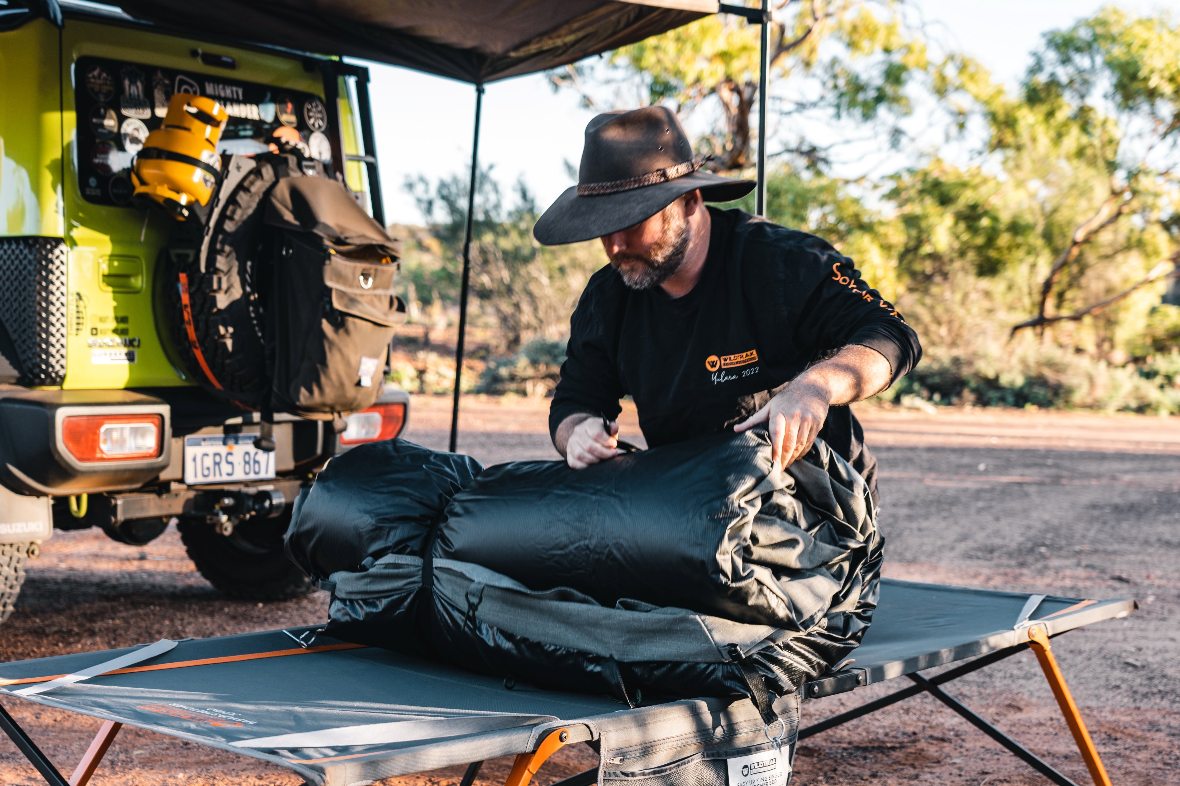 Jumbo Easy Up Stretcher Bed 218x90x42cm