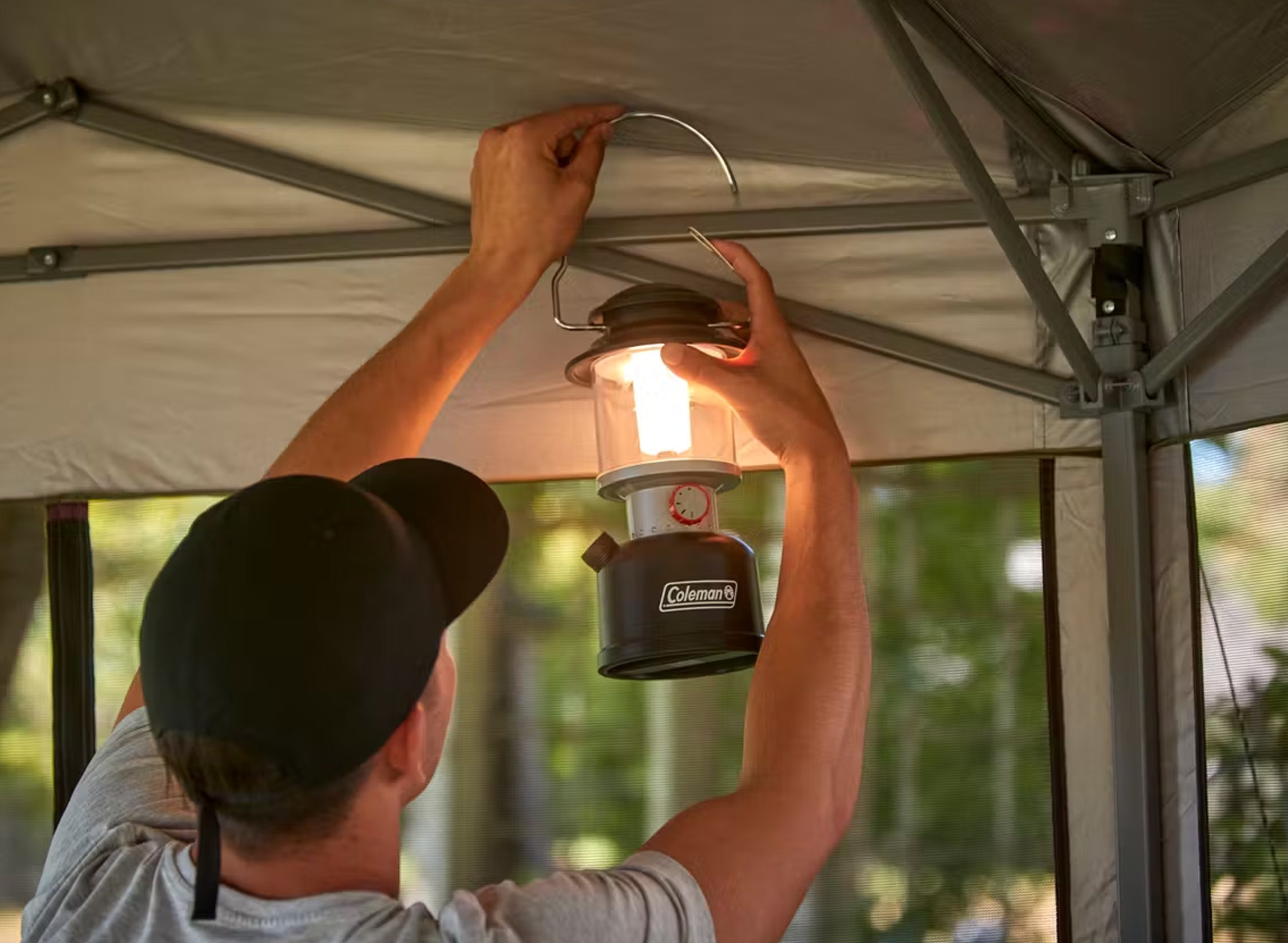 Coleman Classic 800L Lithium Ion Lantern