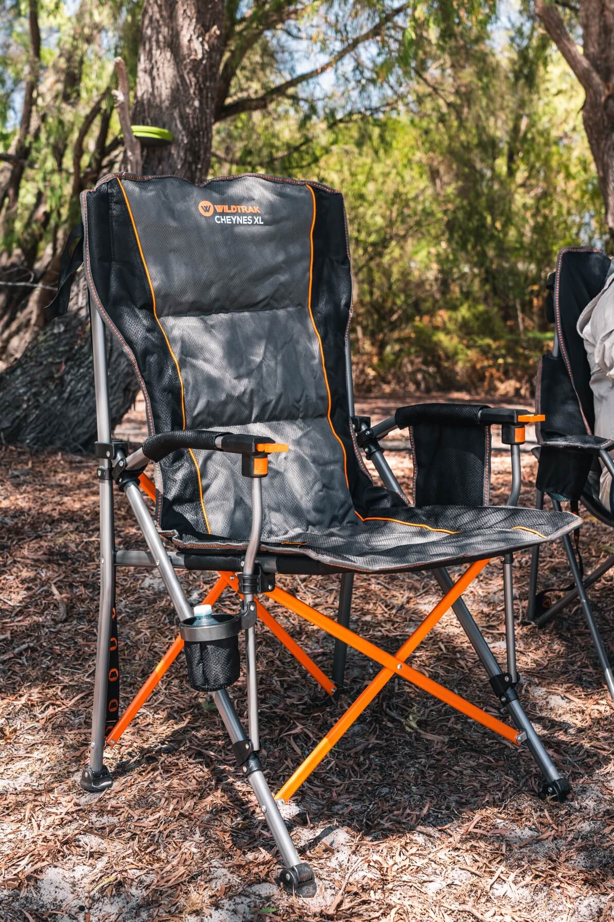 Wildtrak folding camp chair for outdoor comfort