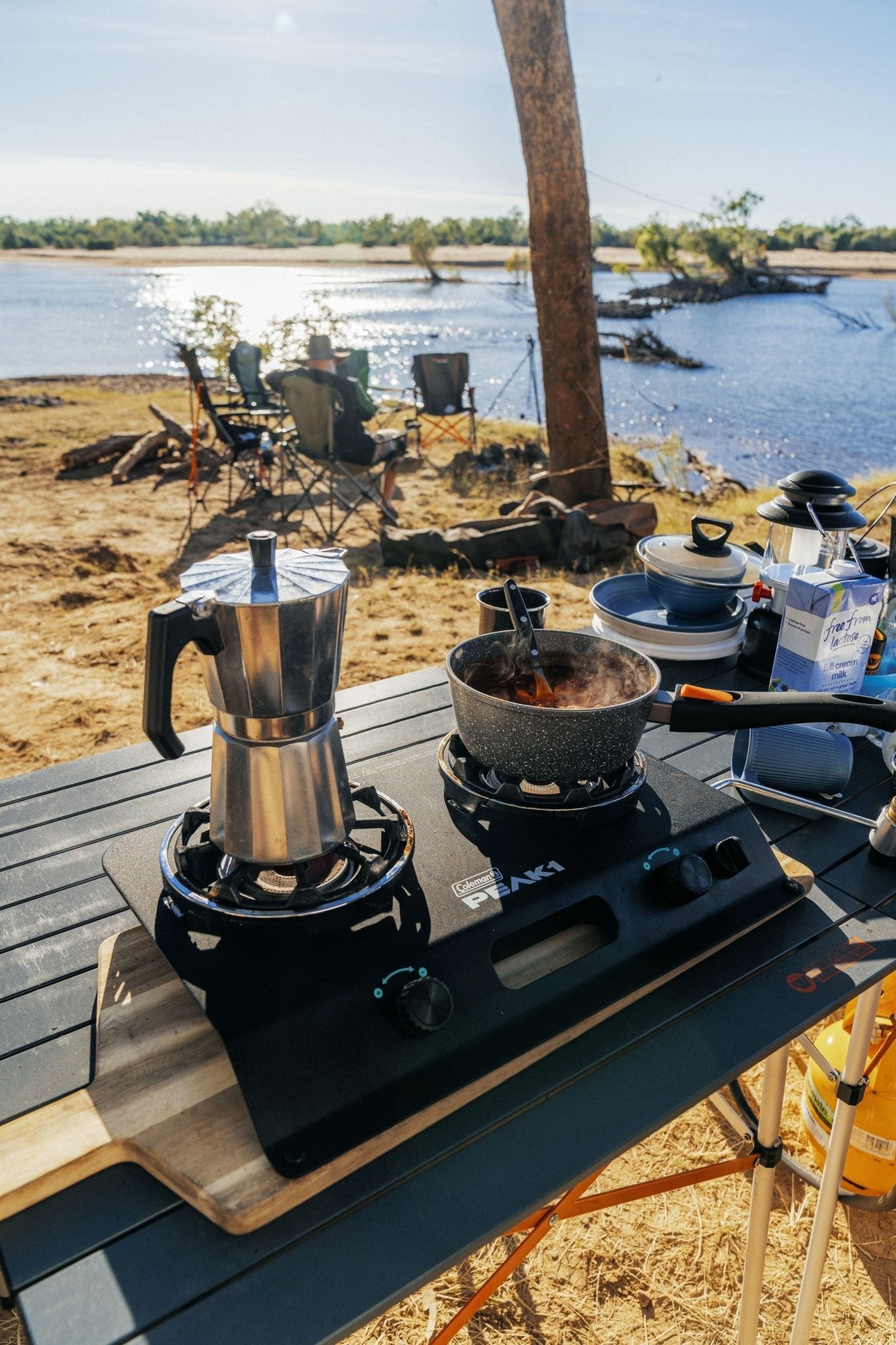 Coleman PEAK1™ 2-Burner Camping Stove, Portable, Even Cooking, Wind Protection, 20000 BTUs